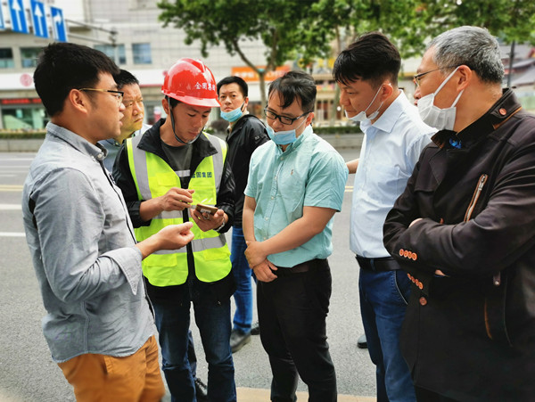 省住建厅检查组莅临鼓楼区检查排水管网养护工作